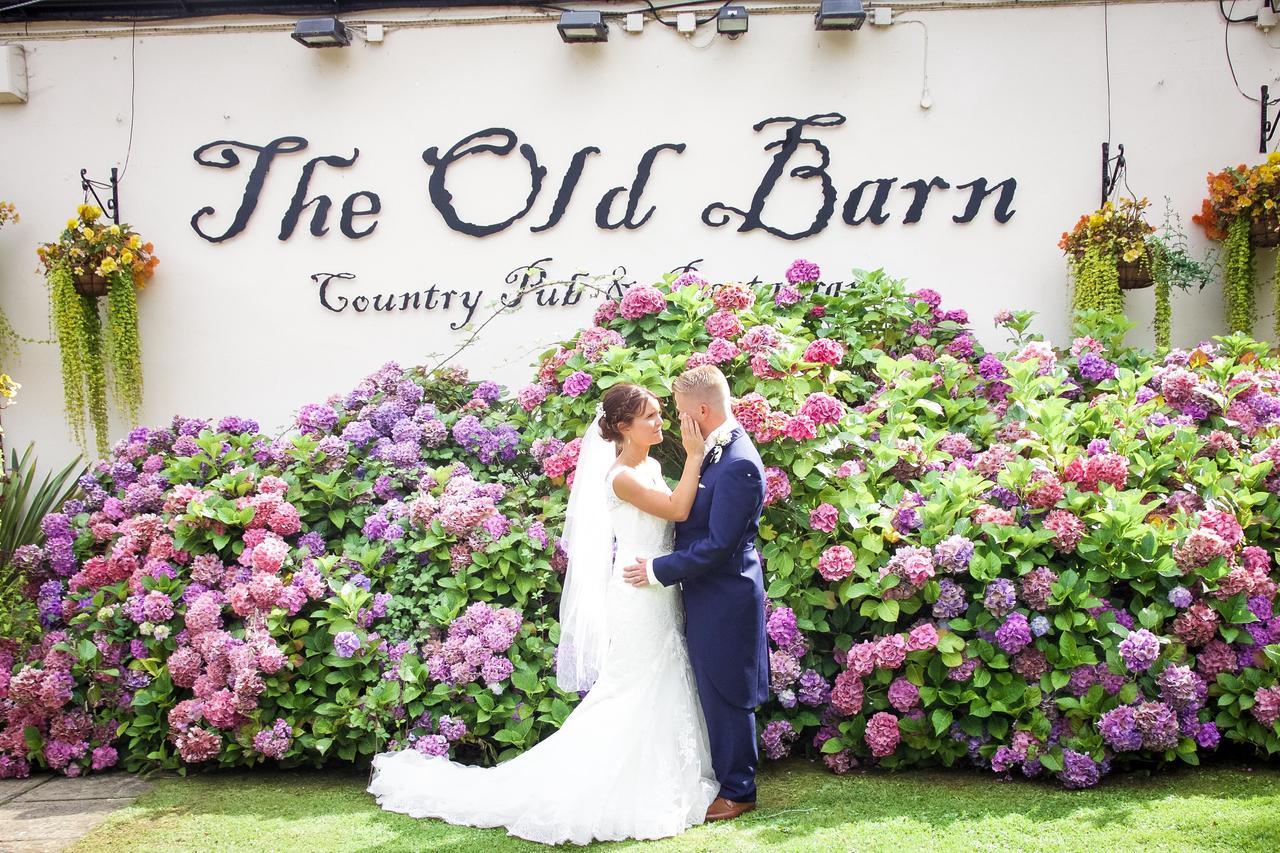 The Old Barn Inn Newport  Eksteriør bilde